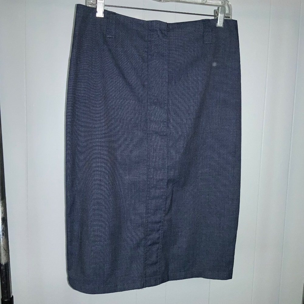 New York & Co Stretch lightweight blue pencil skirt sz 10 denim front zip
